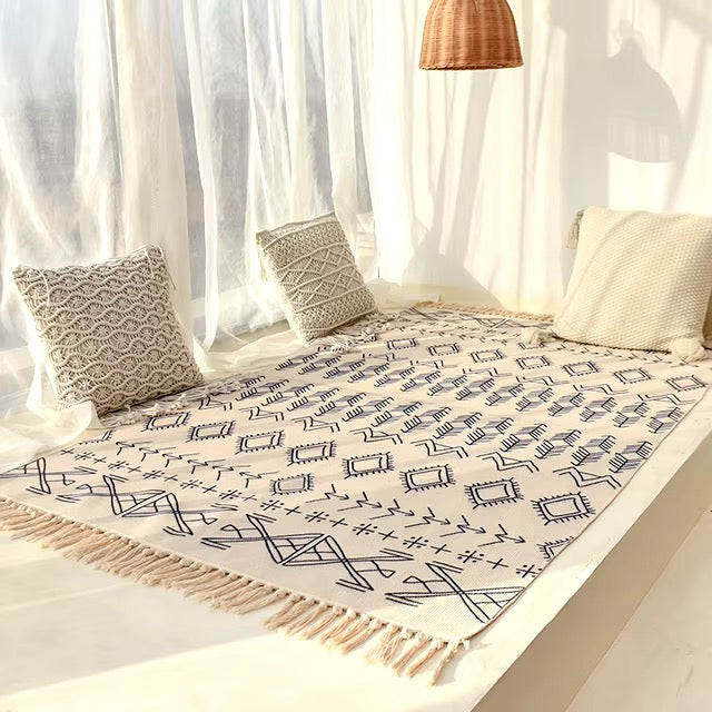 Boho style geometric area rug for modern home decor. Handmade rug for living room, dining room, bedroom, office, or study. 120cm x 170cm