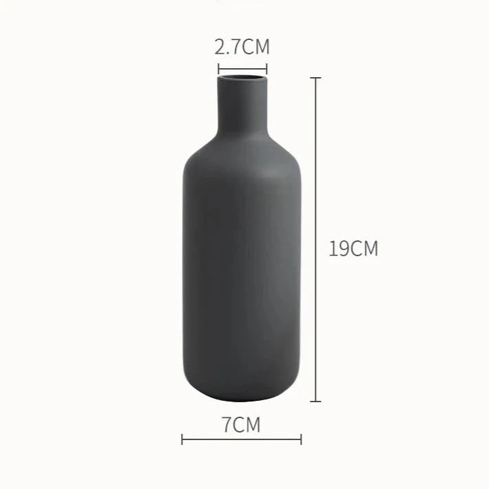 Noe vase home decor measurements black color large size