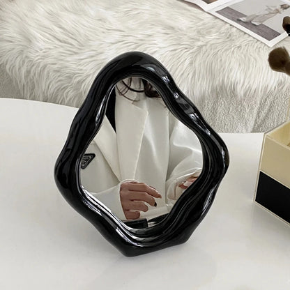 Vivre mirror vanity mirror black color